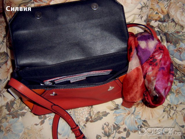 Дамска чанта , снимка 8 - Чанти - 13651083