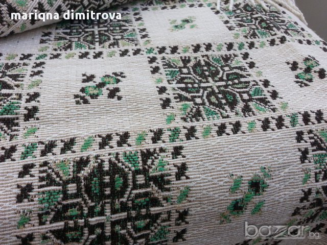 покривка за маса с две лица жакард , снимка 4 - Антикварни и старинни предмети - 14323350