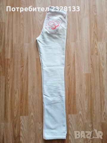 Оригинални дънки Blumarine , снимка 4 - Дънки - 25897062