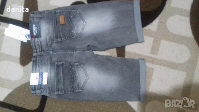 Дънков къс панталон, снимка 2 - Детски къси панталони - 25775596