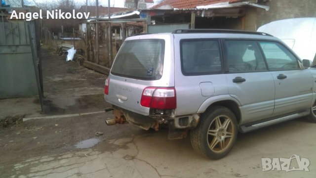 На части Субару Форестър 2.0 турбо 170 к.с автоматик, снимка 2 - Автомобили и джипове - 23861609