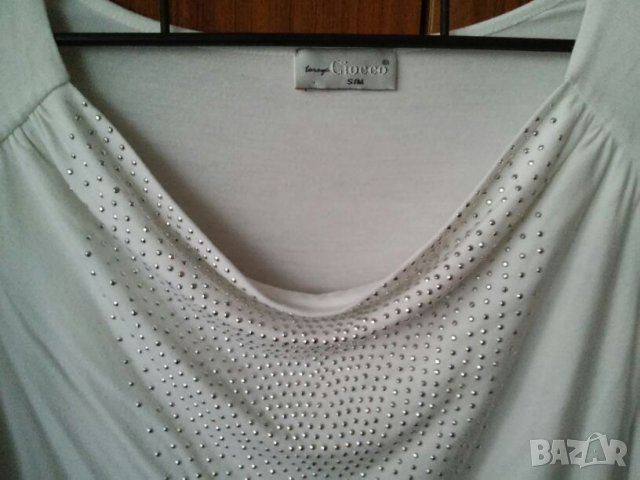 2 Бели дамски блузки, снимка 2 - Други - 18368736