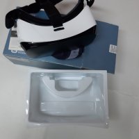 VR очила за смартфон / Очила за виртуална реалност Samsung Gear VR SM-322