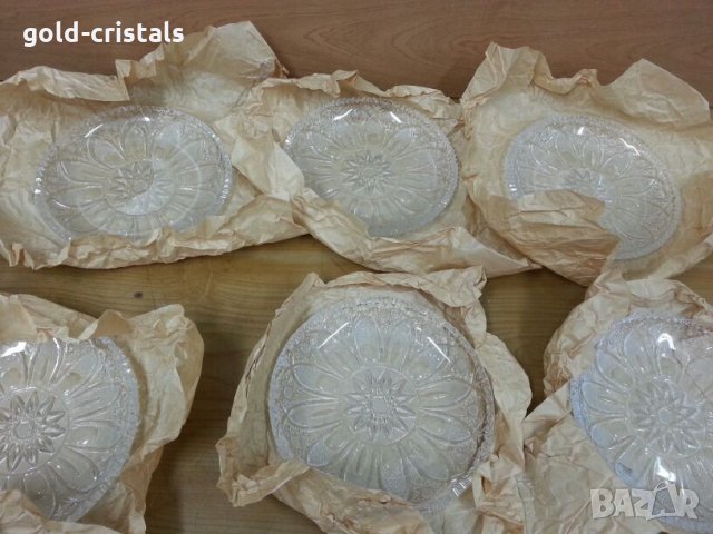 Ретро кристални чинии  български, снимка 4 - Антикварни и старинни предмети - 25501568