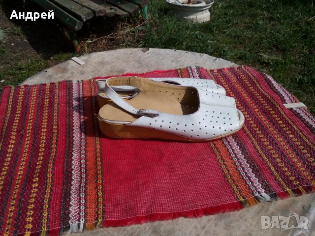 Стари медицински сандали,чехли,обувки, снимка 4 - Антикварни и старинни предмети - 24998100