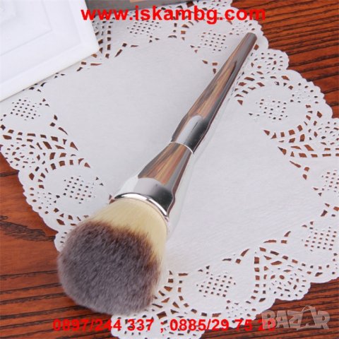 Четка за руж, пудра, фон дьо тен - код 1570, снимка 3 - Декоративна козметика - 26176801