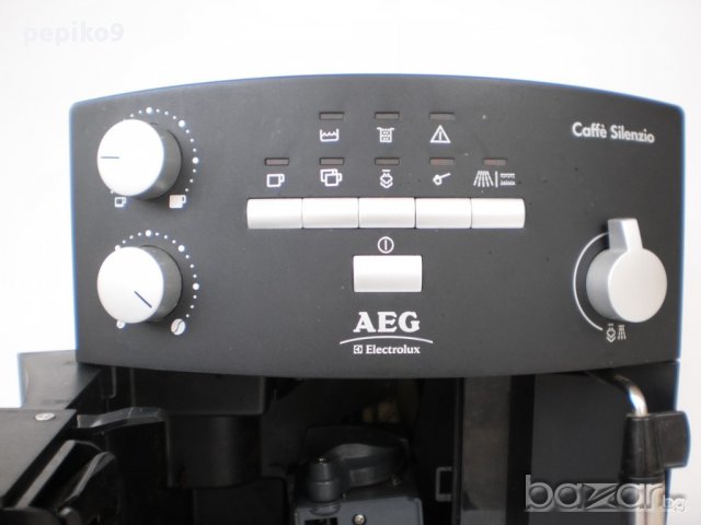 Продавам кафемашини внос от Германия робот,пълен автомат AEG Caffè Silenzio CS 5000, снимка 2 - Кафемашини - 16353229