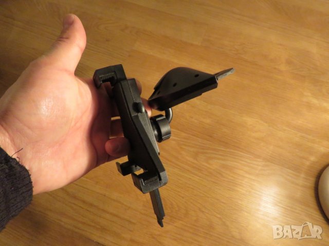 Поставка за кола за macbook - разтягаща се  вашия дисплей., снимка 6 - Други - 24686048