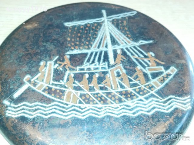 ретро колекция-метална чиния за стена-внос швеицария-24см, снимка 10 - Сватбени рокли - 21103989