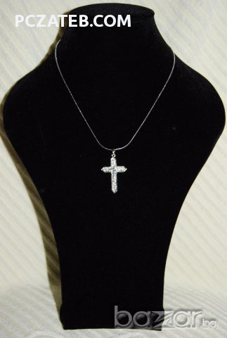 Метално колие с кръст, снимка 1