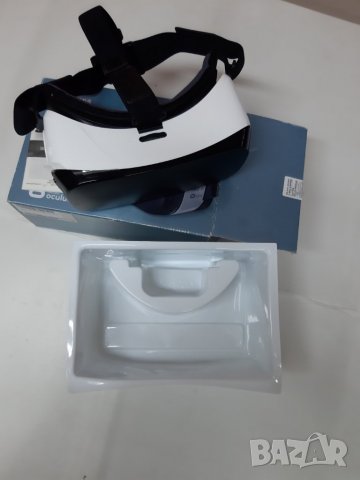 VR очила за смартфон / Очила за виртуална реалност Samsung Gear VR SM-322, снимка 1 - 3D VR очила за смартфон - 26180999