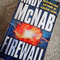 английска книга " Firewall  ", снимка 1 - Художествена литература - 21175700