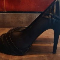 Обувки и сандали-като нови!, снимка 2 - Дамски обувки на ток - 25197254