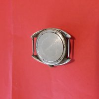 Стар механичен часовник-Восток , снимка 10 - Антикварни и старинни предмети - 25299341