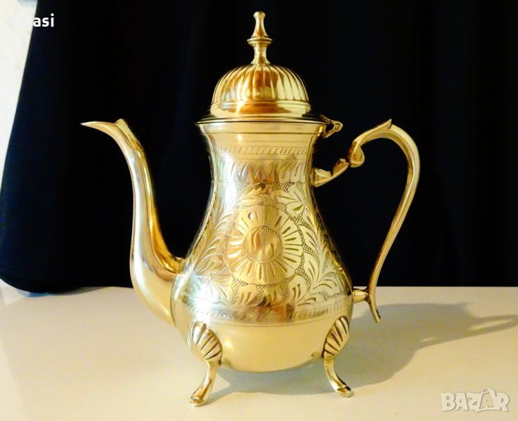 Великолепна бронзова кана 1 л.,орнаменти, снимка 1