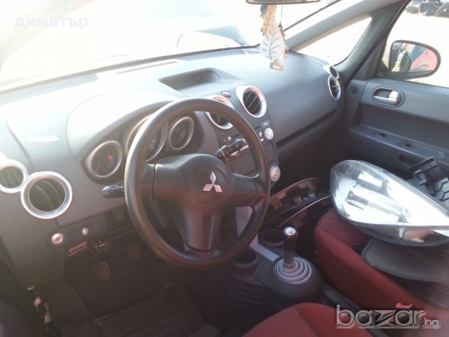 Mitsubishi Colt 1.1i 2005г на части!, снимка 14 - Автомобили и джипове - 14929518