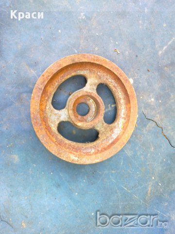 Колело високо 15см. Лагер външен размер 40мм. 