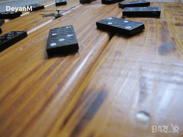 Стенен часовник Домино, снимка 5 - Други - 23742573