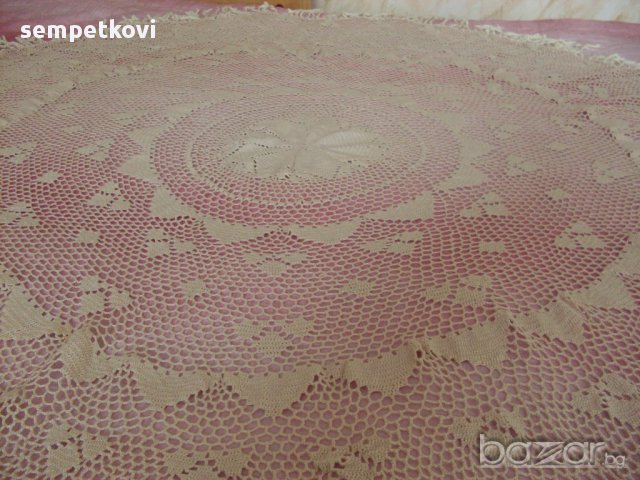 Ръчно изработена покривка за кръгла маса, снимка 3 - Декорация за дома - 17795186