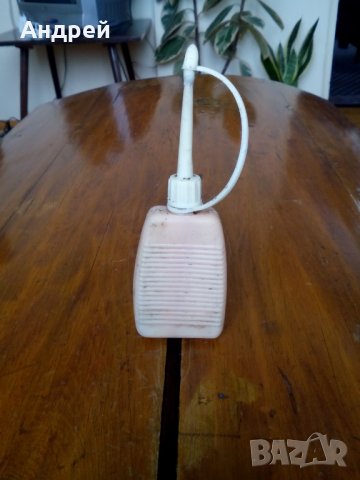 Стара пластмасова масльонка