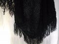 Черен комплект от шапка и шал в черно, снимка 7