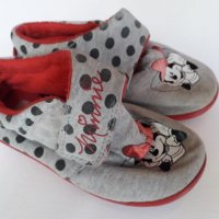 Обувки Minnie Mouse, 27 номер , снимка 1 - Детски обувки - 25405982