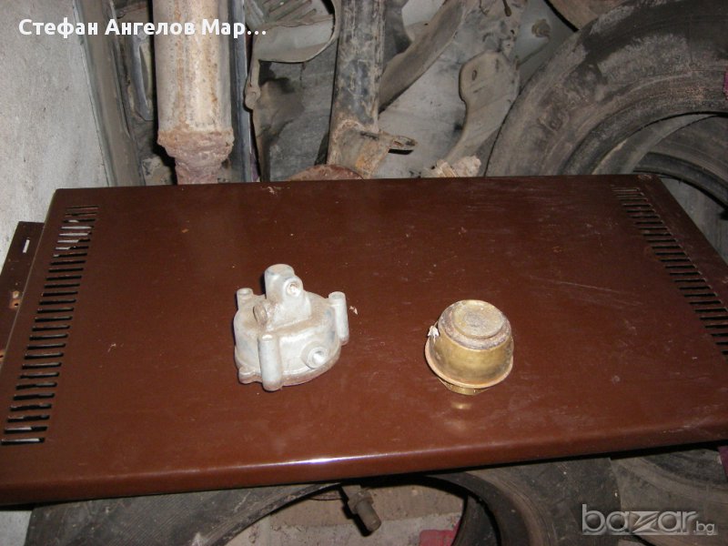 Продавам части за Зил 130, снимка 1