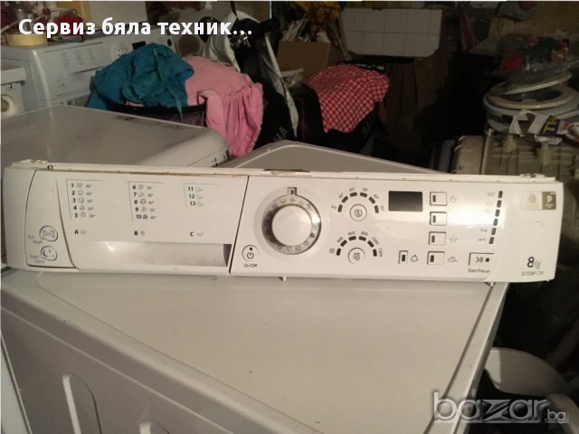 Продавам перфектна управляваща и горна платка с предният панел за автом. пералня Hotpoint-Ariston EC, снимка 3 - Друга електроника - 18028108