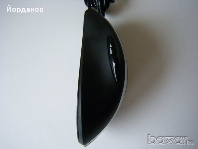 Лазерна мишка Logitech MX400, снимка 6 - Клавиатури и мишки - 15488311