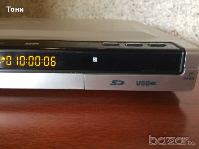 CROWN DVD  ,MP3 ,USB., снимка 2 - Плейъри, домашно кино, прожектори - 18348419