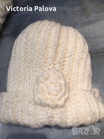 Шапка шал и ръкавици, снимка 6 - Шапки - 23521752