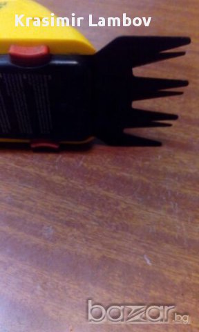 Електриченка ножица-храсторез, снимка 3 - Градинска техника - 15858272