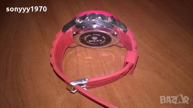 нов часовник-гумена червена каишка, снимка 9 - Други - 21835038