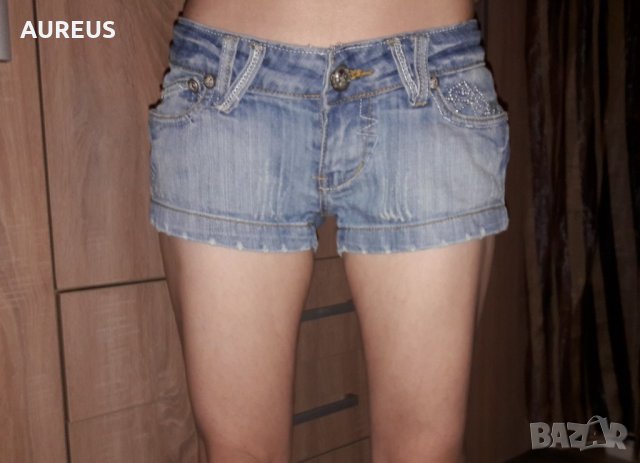 Къси дънкови панталонки, снимка 1 - Къси панталони и бермуди - 21997661