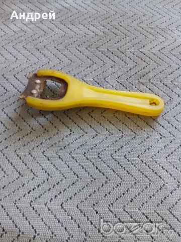 Стара отварачка #3, снимка 2 - Антикварни и старинни предмети - 21044341