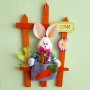 Великденска украса за стена Табелка за врата великденски заек с торба, снимка 1