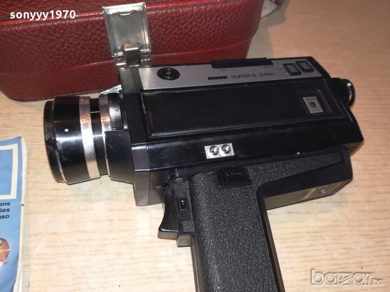 ретро камера с кожена чанта и книжка-внос швеицария, снимка 1