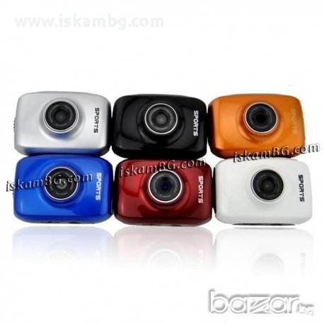 Водоустойчива екшън камера 720p, снимка 2 - Фотоапарати - 13432670