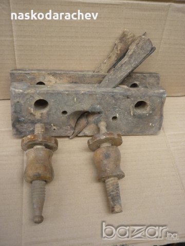 Автентични ръчни дърводелски рендета, снимка 8 - Антикварни и старинни предмети - 20702316