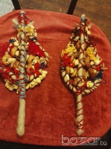 Традиционни ръчно изработени сурвачки от дрян с вълна, естествени материали и сушени плодове., снимка 6 - Други - 16872520