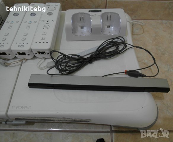 Nintendo Wii конзола с джойстици и други неща , внос от Англия, снимка 3 - Nintendo конзоли - 25025831