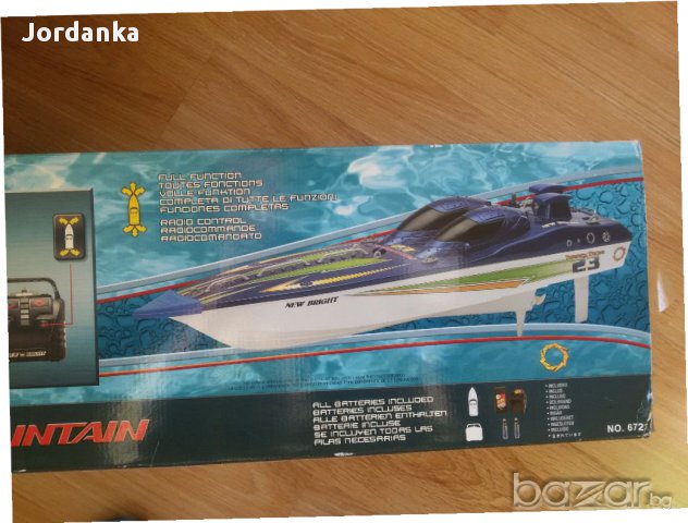 Яхта с радио контрол, снимка 3 - Коли, камиони, мотори, писти - 16693288