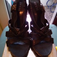 Дамски летни обувки Guess, снимка 2 - Дамски елегантни обувки - 25092543