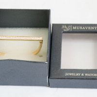 Дамска гривна с позлата и кристали Swarovski марка Musaventura, снимка 1 - Гривни - 22613117