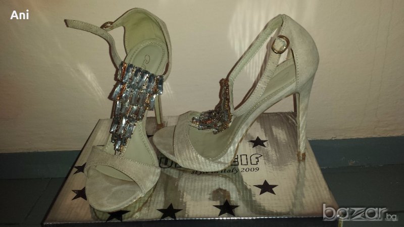 Намалени на 15 лв! Невероятни сандали с камъни, снимка 1