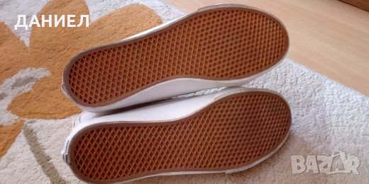 Оригинални Кецове Vans номер 38, снимка 5 - Дамски ежедневни обувки - 26145005