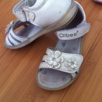 Обувки за момиченце 22-26 номер, снимка 4 - Детски сандали и чехли - 18627035