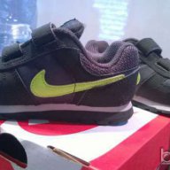 Маратонки Nike MD Runner TDV 27номер, снимка 2 - Детски маратонки - 15858439
