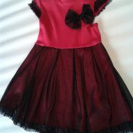 Детска рокля, елегантна, официална, червен цвят с тюл, снимка 1 - Детски рокли и поли - 9538987