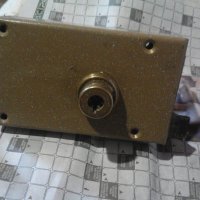Секретна брава, снимка 1 - Други стоки за дома - 20747314